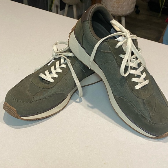 TOMS WYNDON NWOT Sneaker Jogger Waffle Green Rubber Bottom Mens Size 11.5 - Picture 14 of 16